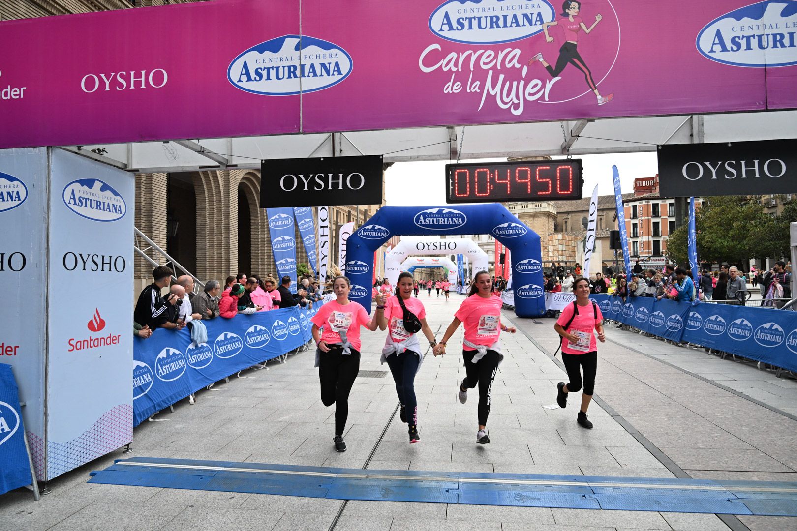 Todas las fotos de la Carrera de la Mujer de Zaragoza 2023. 5711