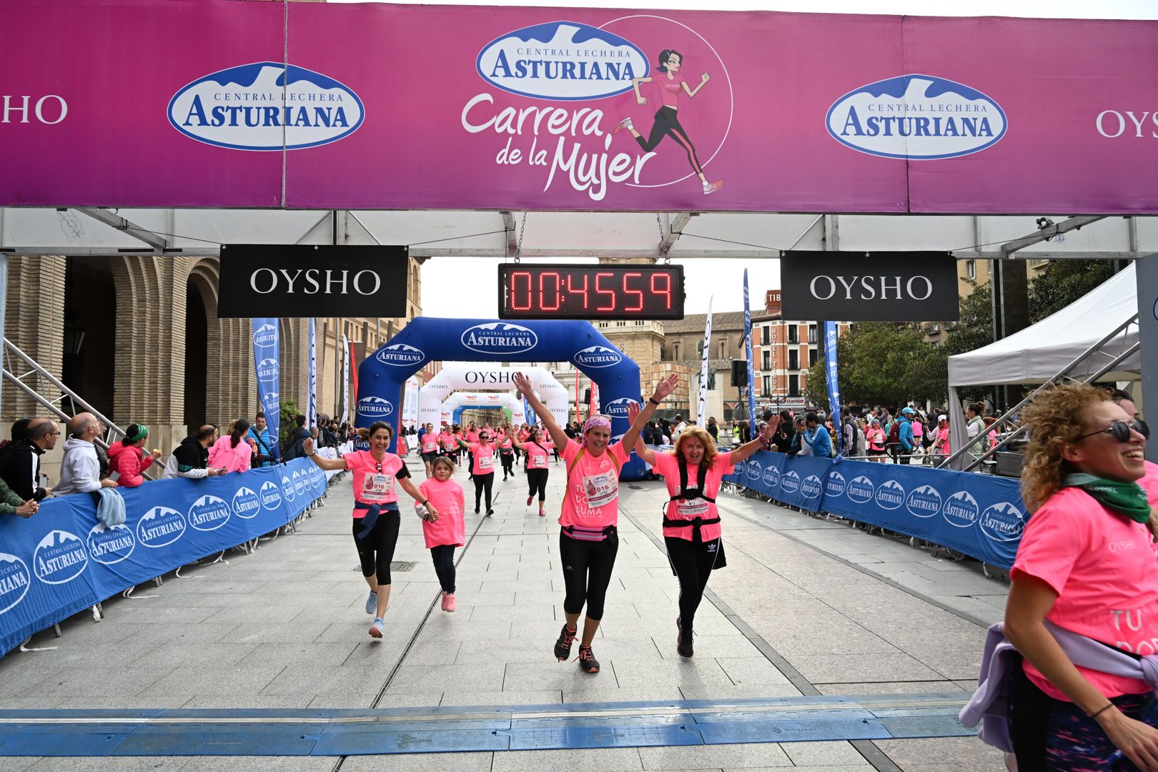 Todas las fotos de la Carrera de la Mujer de Zaragoza 2023. 5470