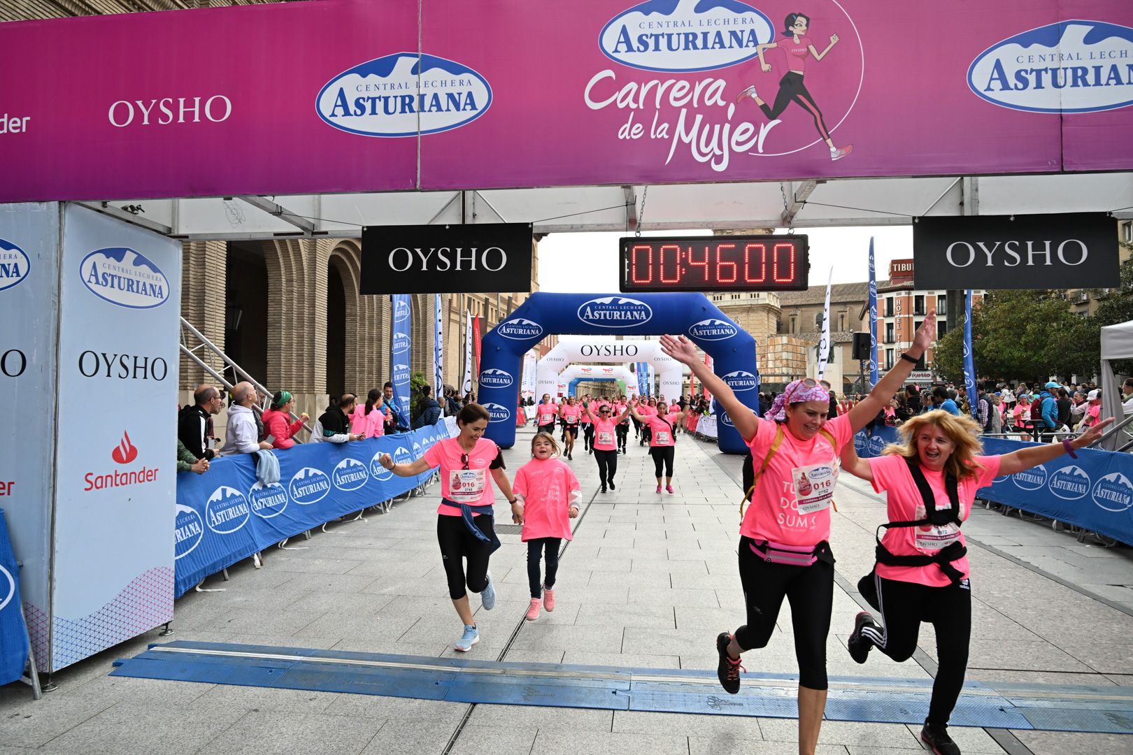 Todas las fotos de la Carrera de la Mujer de Zaragoza 2023. 5471