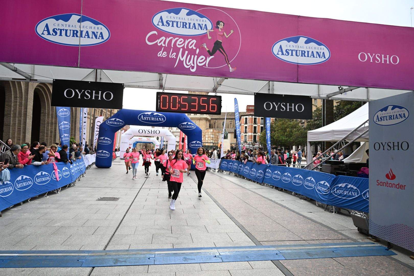 Todas las fotos de la Carrera de la Mujer de Zaragoza 2023. 5957