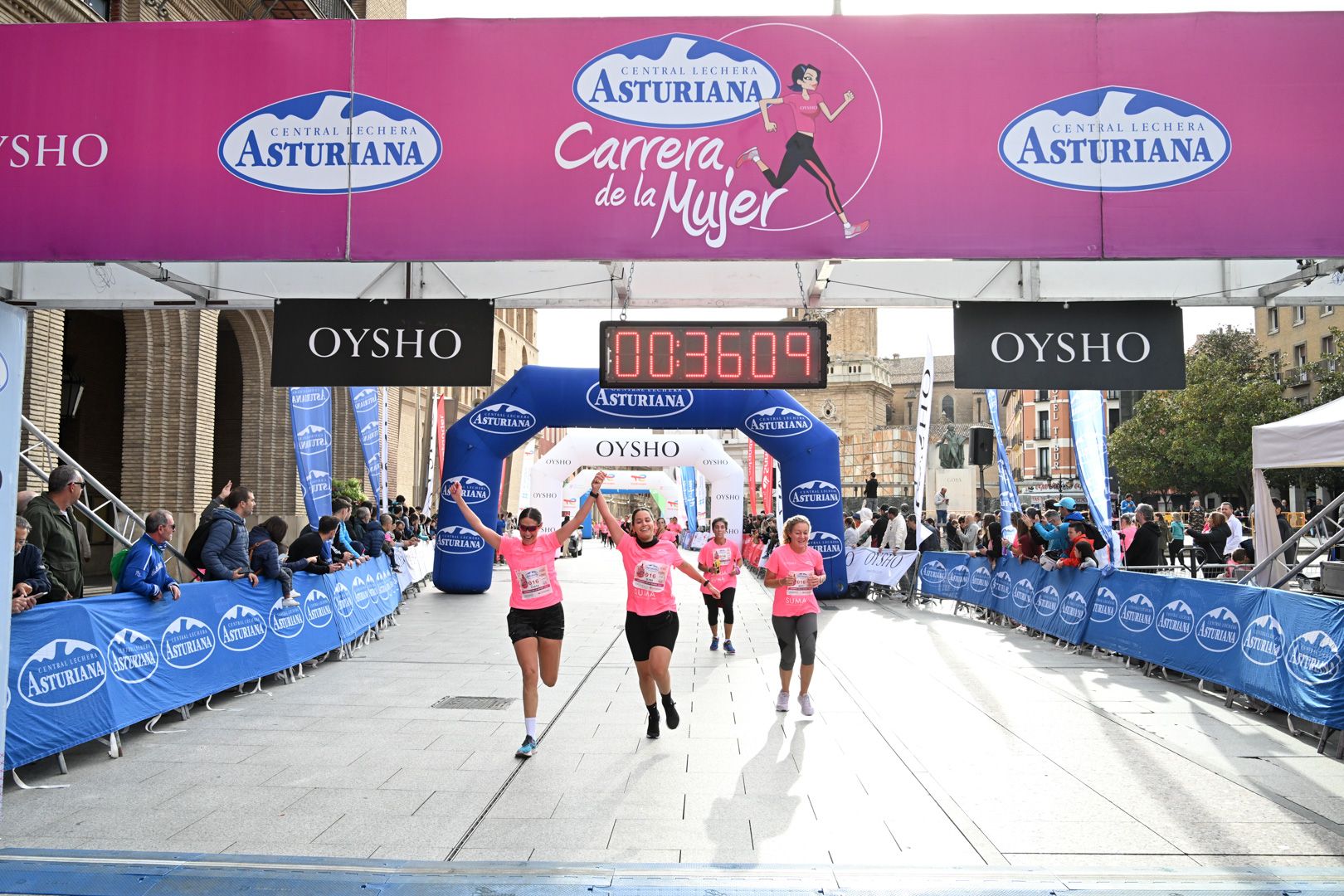 Todas las fotos de la Carrera de la Mujer de Zaragoza 2023. 4757