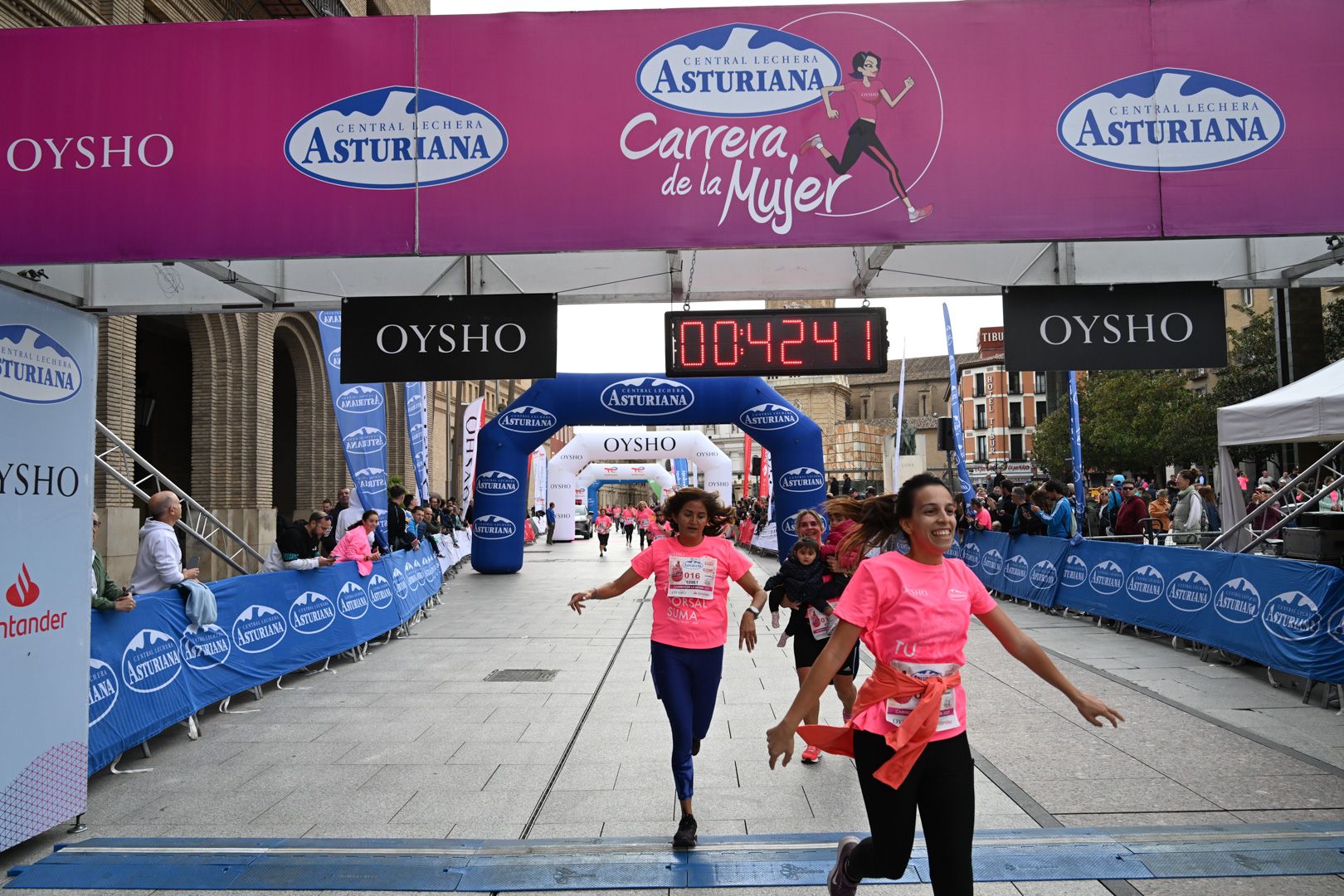 Todas las fotos de la Carrera de la Mujer de Zaragoza 2023. 5238