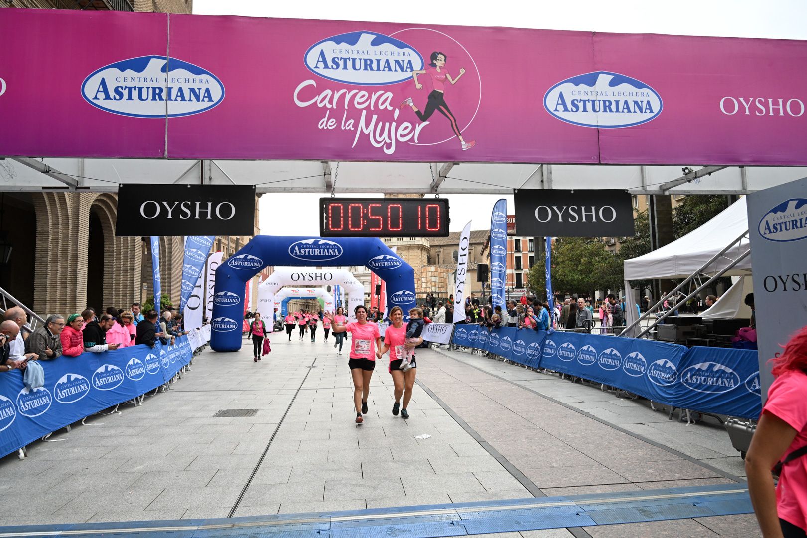 Todas las fotos de la Carrera de la Mujer de Zaragoza 2023. 5718