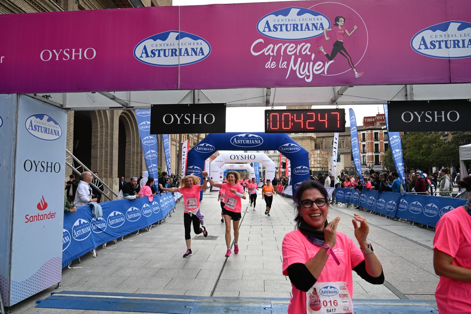 Todas las fotos de la Carrera de la Mujer de Zaragoza 2023. 5242