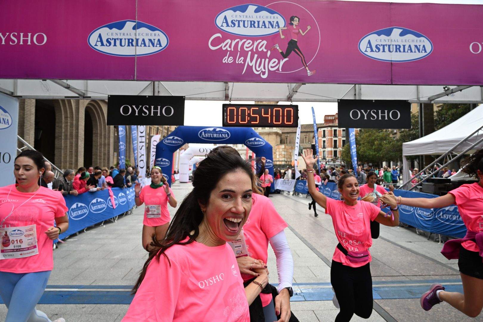 Todas las fotos de la Carrera de la Mujer de Zaragoza 2023. 5964