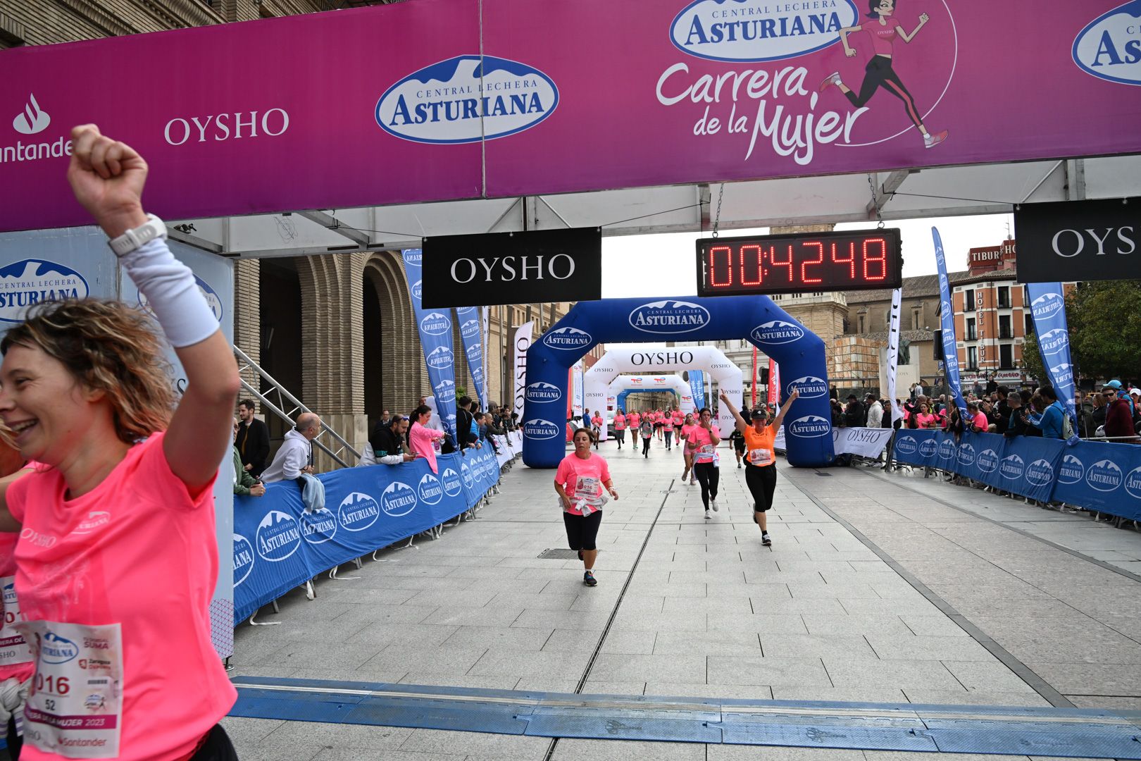 Todas las fotos de la Carrera de la Mujer de Zaragoza 2023. 5244