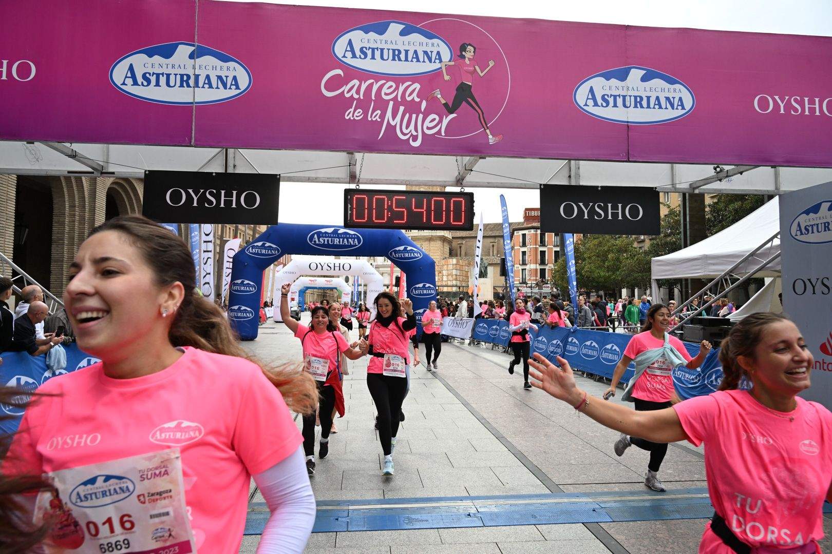Todas las fotos de la Carrera de la Mujer de Zaragoza 2023. 5965