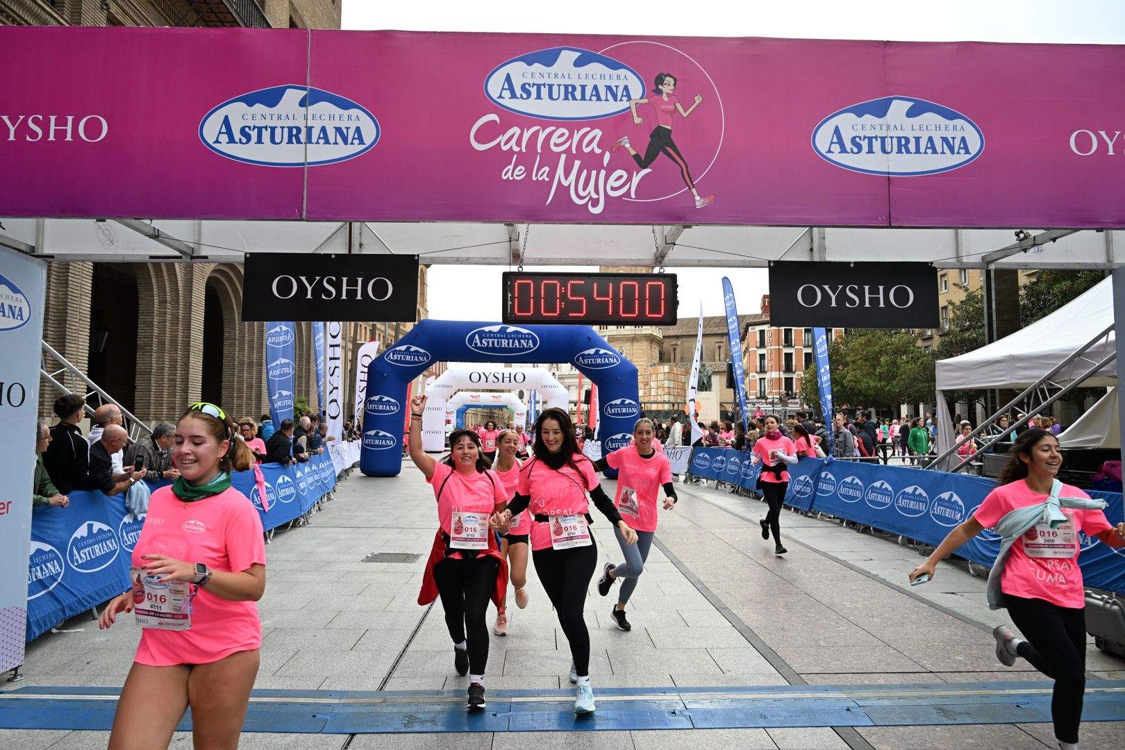 Todas las fotos de la Carrera de la Mujer de Zaragoza 2023. 5966