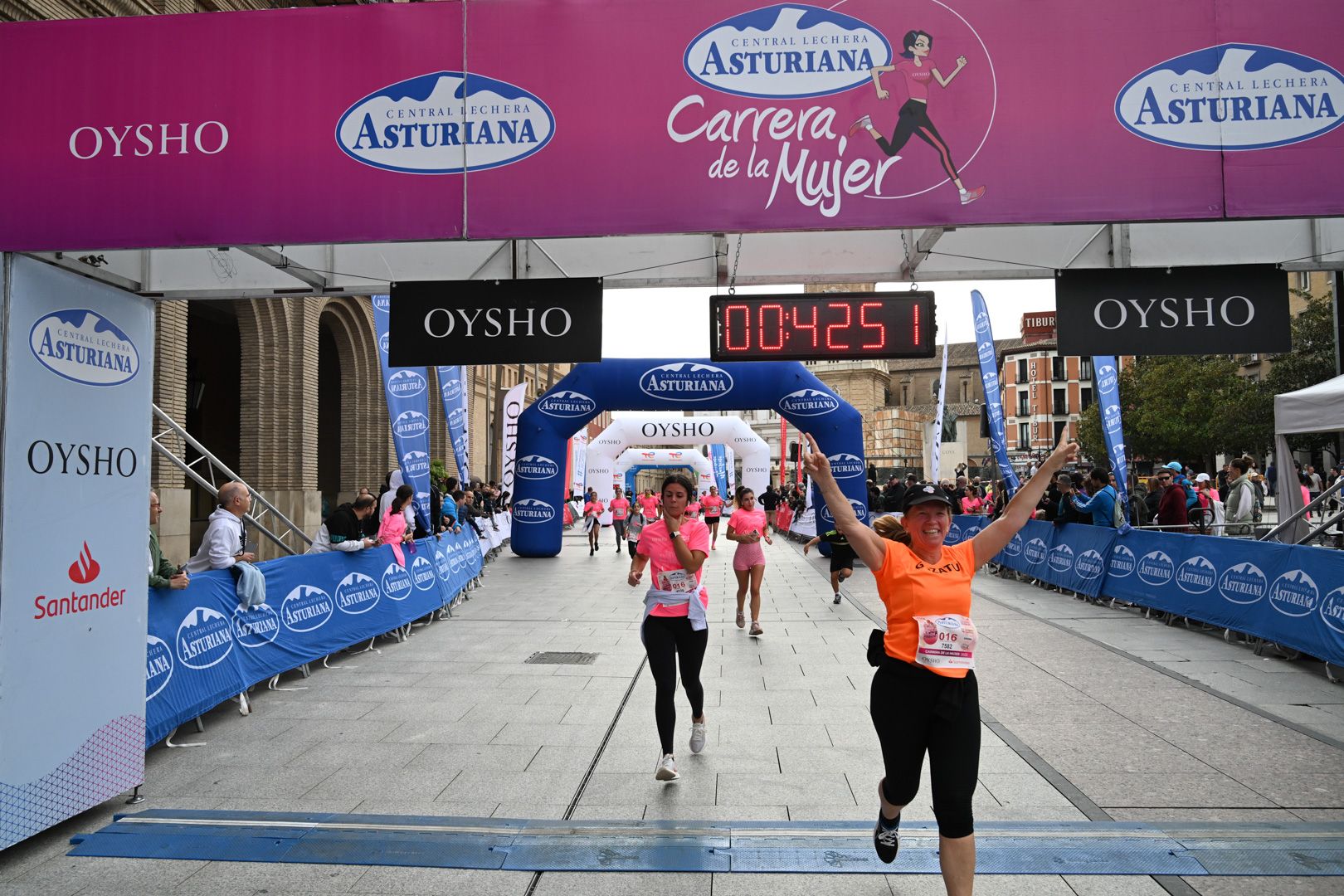 Todas las fotos de la Carrera de la Mujer de Zaragoza 2023. 5247