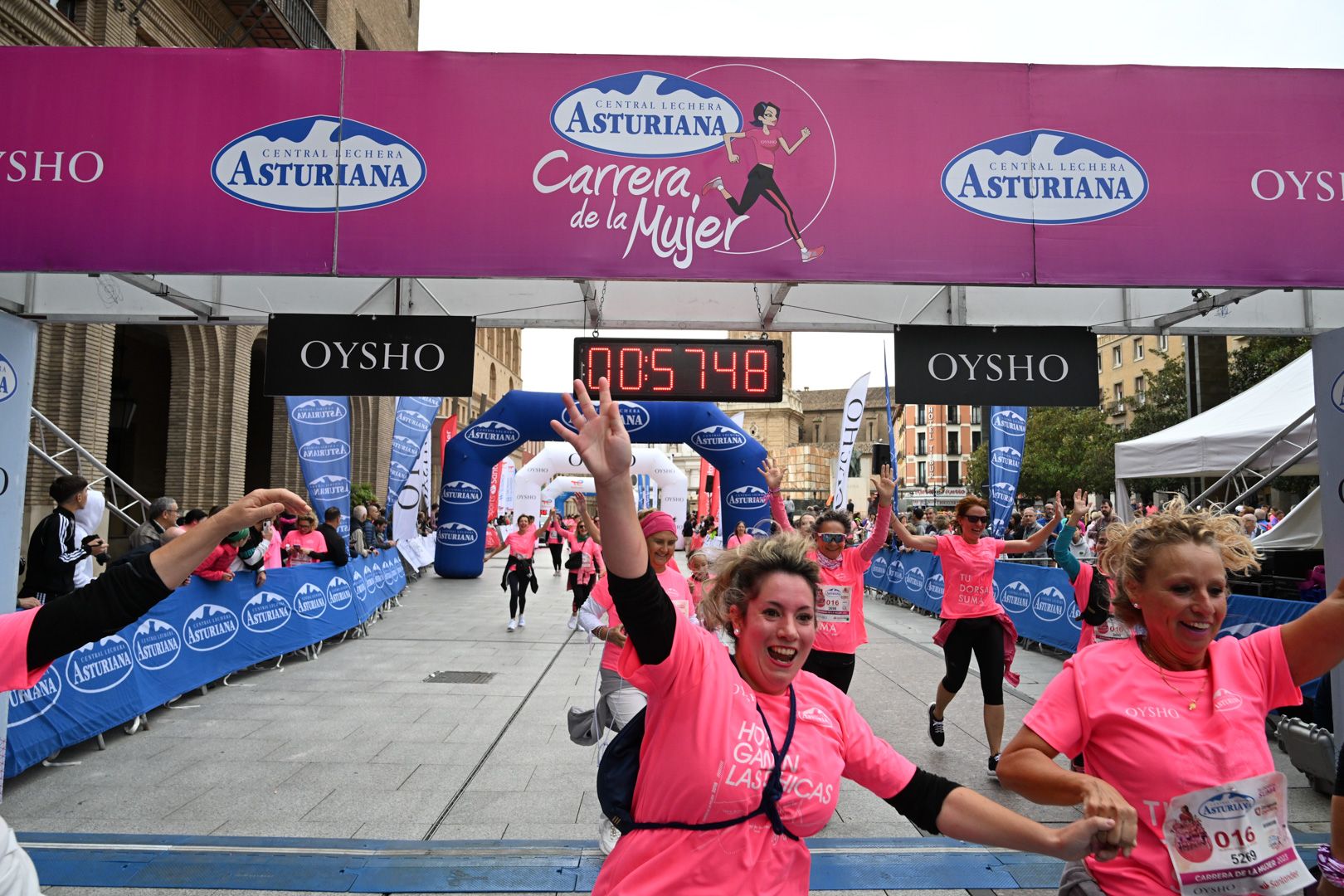 Todas las fotos de la Carrera de la Mujer de Zaragoza 2023. 6171