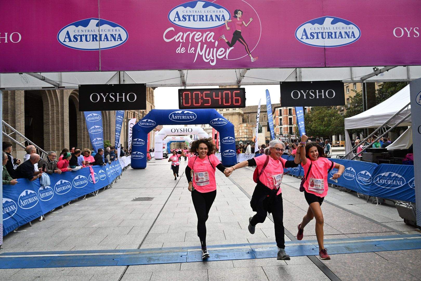 Todas las fotos de la Carrera de la Mujer de Zaragoza 2023. 5972