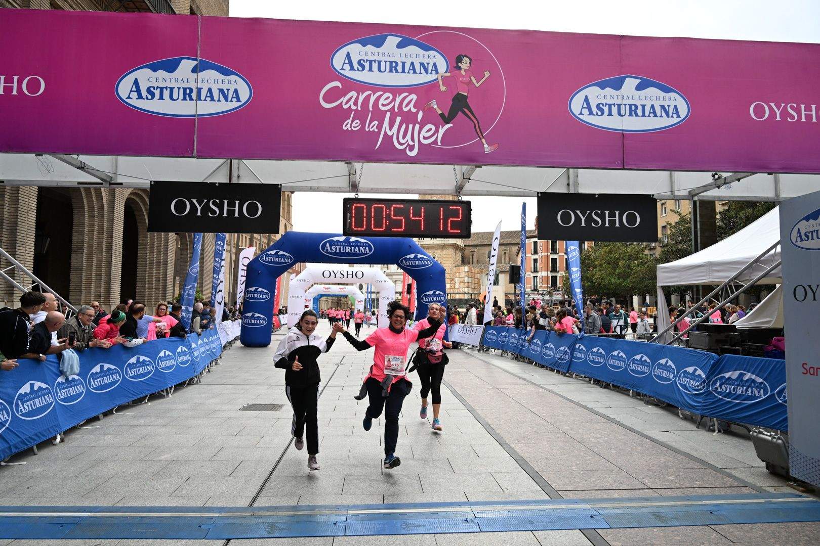 Todas las fotos de la Carrera de la Mujer de Zaragoza 2023. 5976