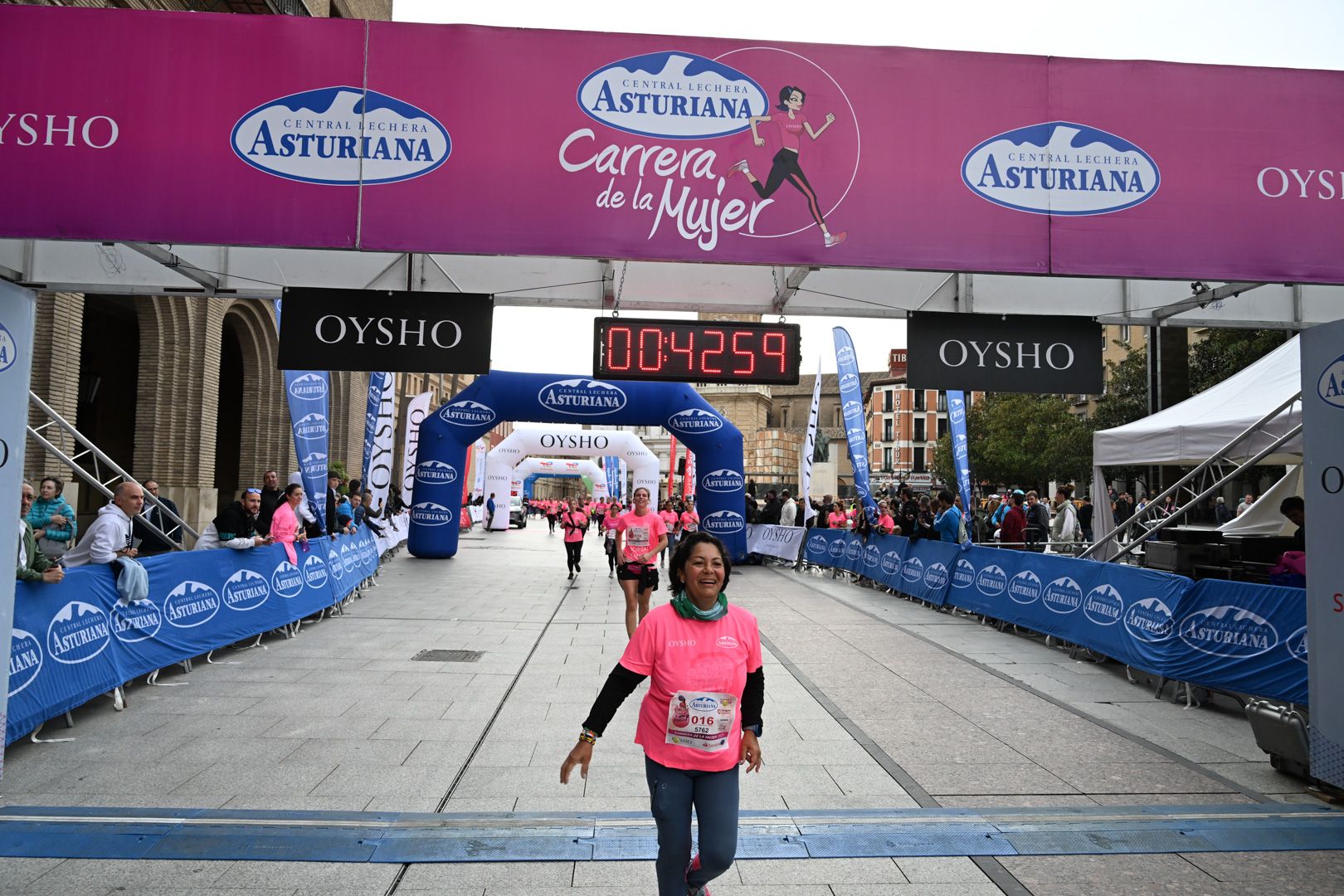 Todas las fotos de la Carrera de la Mujer de Zaragoza 2023. 5258