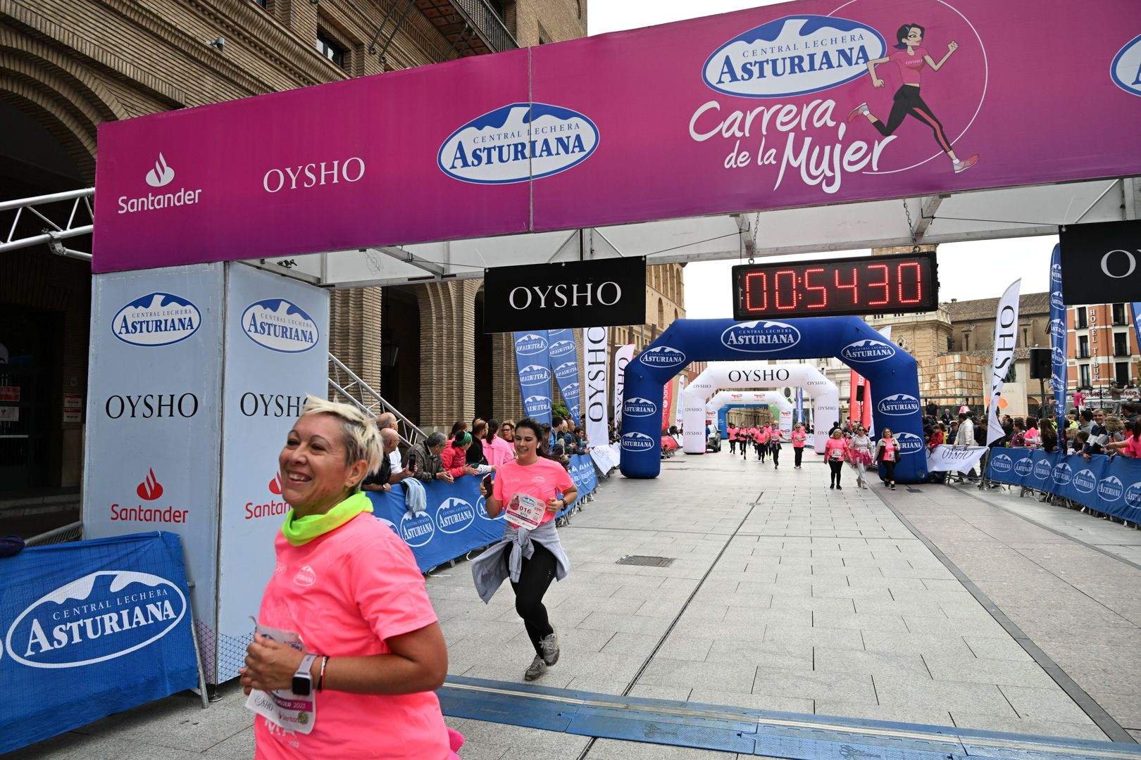 Todas las fotos de la Carrera de la Mujer de Zaragoza 2023. 5986