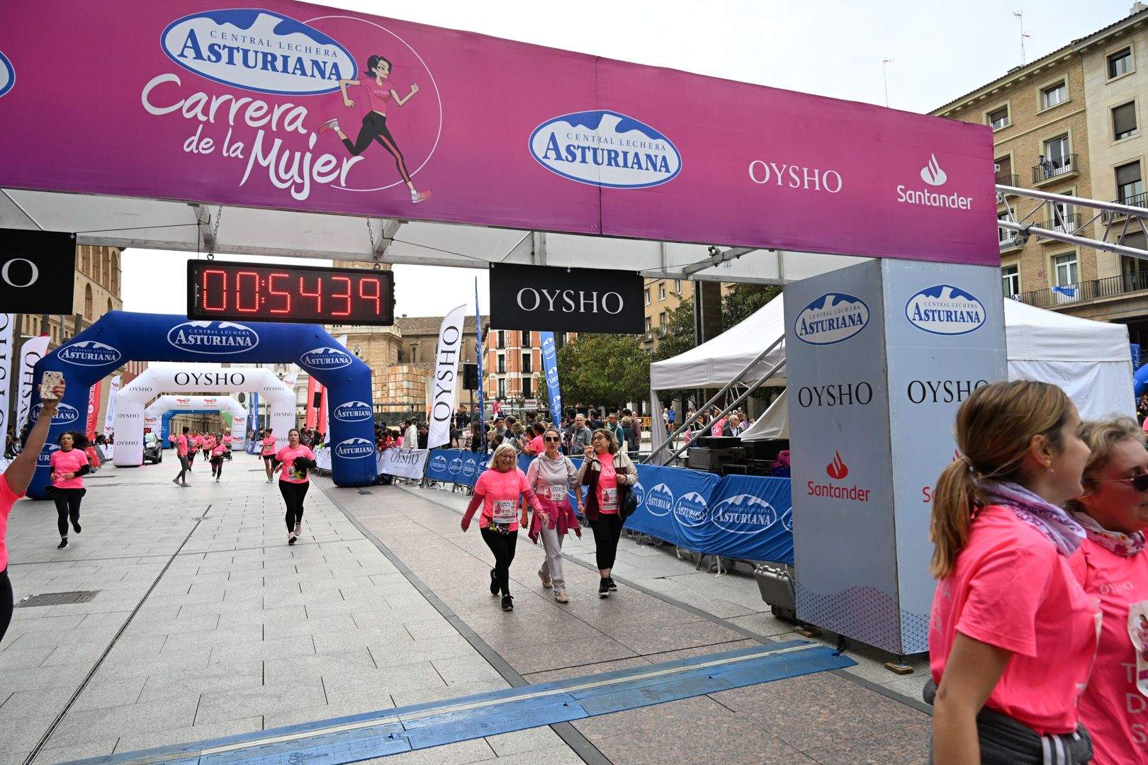 Todas las fotos de la Carrera de la Mujer de Zaragoza 2023. 5993