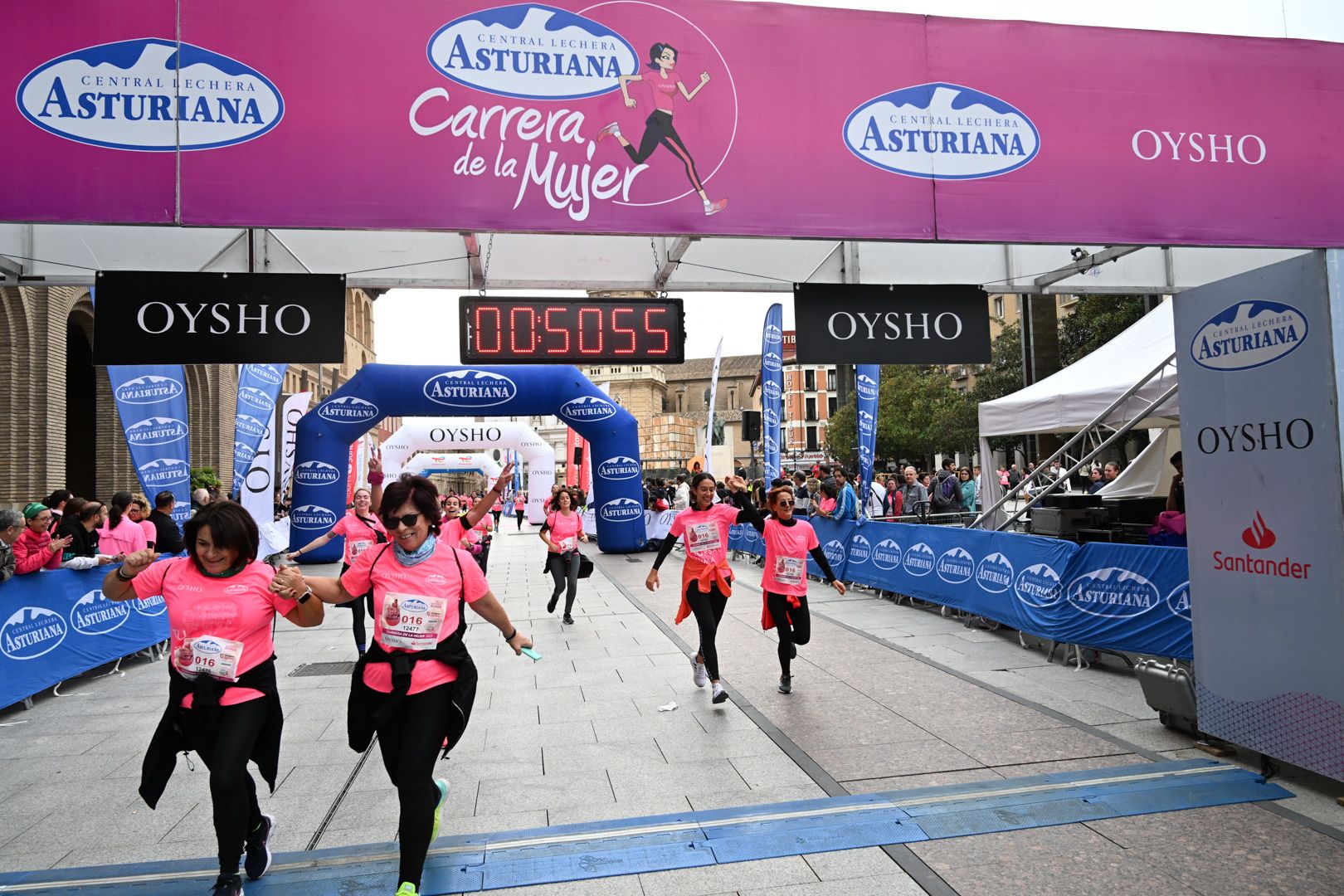 Todas las fotos de la Carrera de la Mujer de Zaragoza 2023. 5752