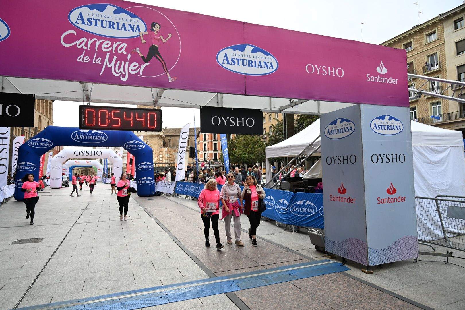 Todas las fotos de la Carrera de la Mujer de Zaragoza 2023. 5994