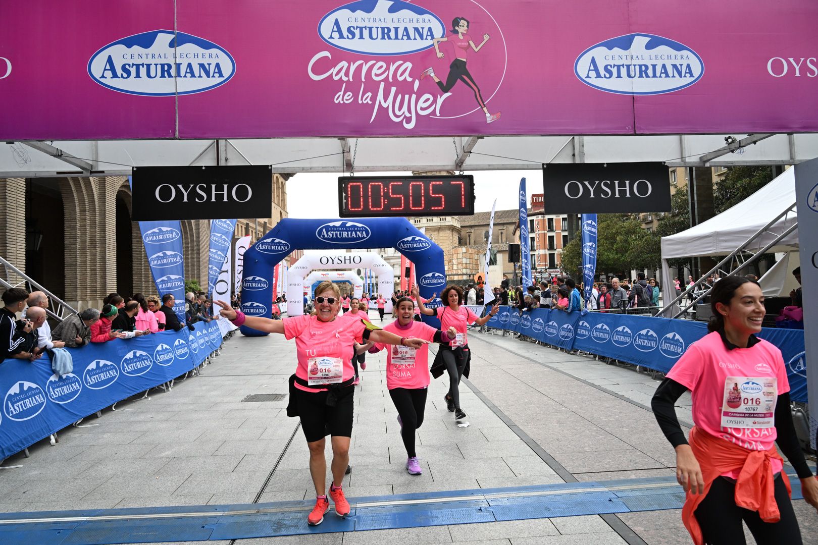 Todas las fotos de la Carrera de la Mujer de Zaragoza 2023. 5755
