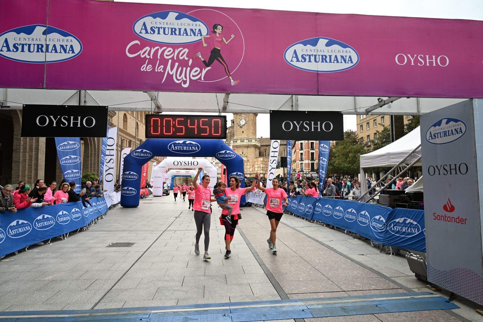 Todas las fotos de la Carrera de la Mujer de Zaragoza 2023. 5999