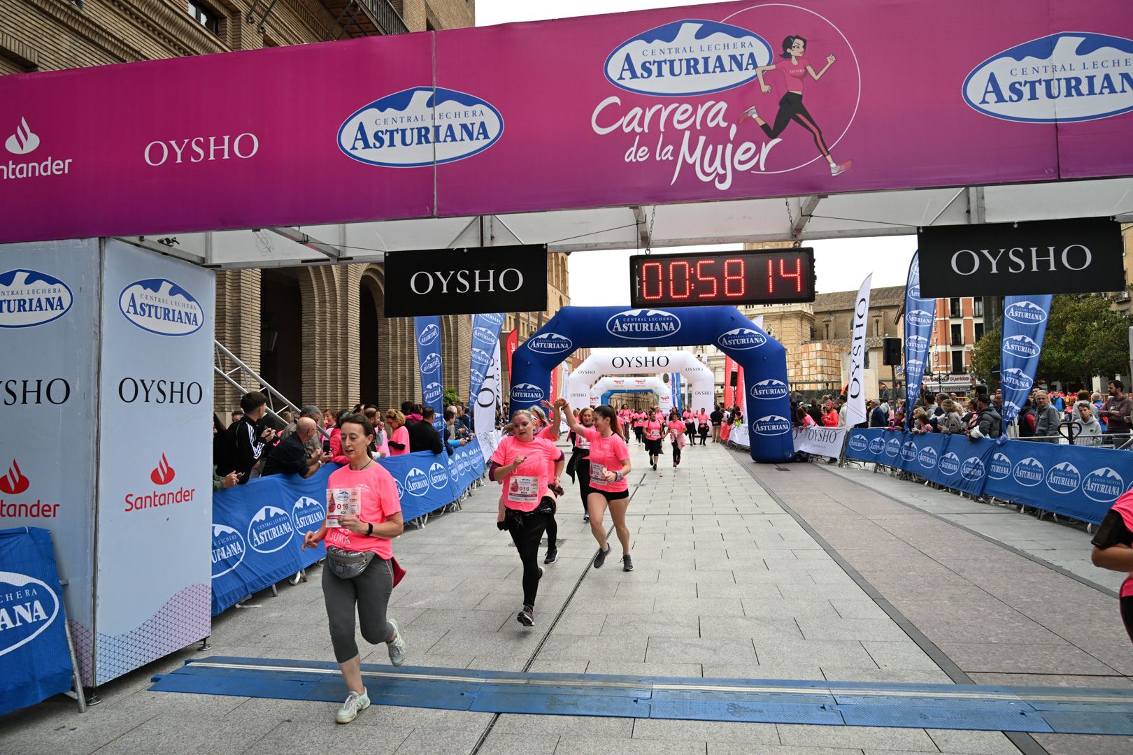 Todas las fotos de la Carrera de la Mujer de Zaragoza 2023. 6219