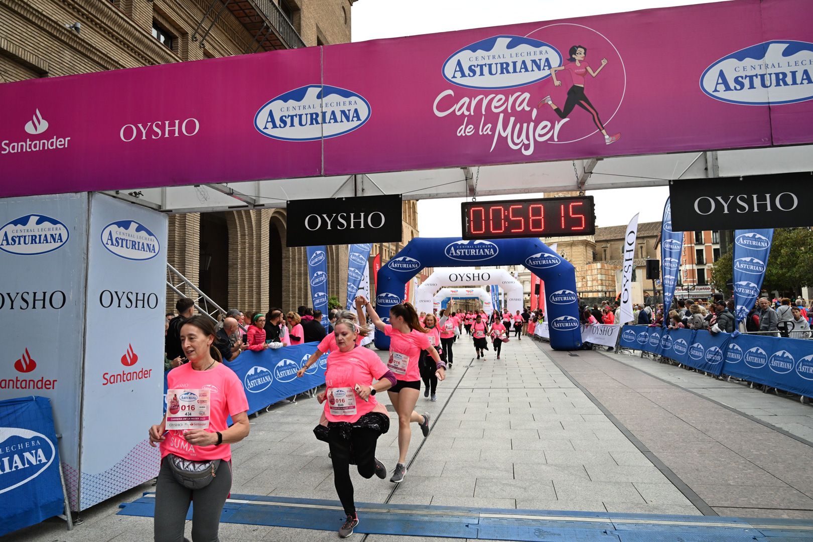 Todas las fotos de la Carrera de la Mujer de Zaragoza 2023. 6220