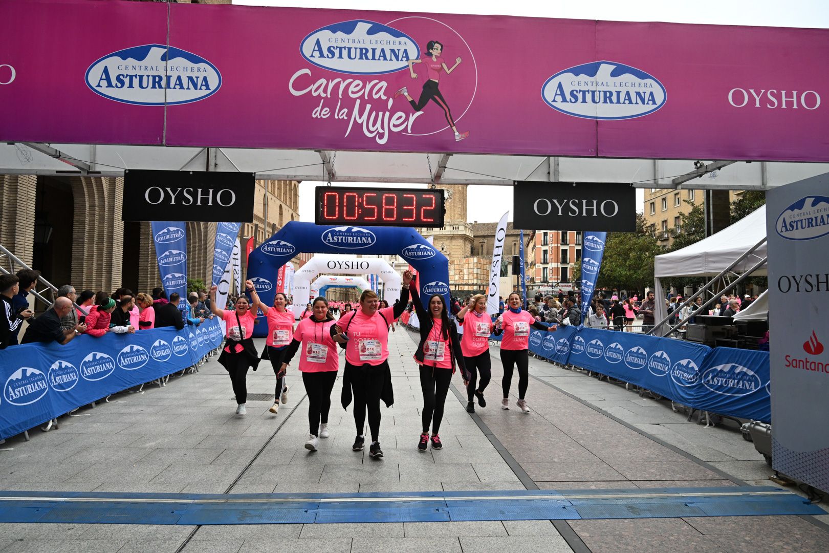 Todas las fotos de la Carrera de la Mujer de Zaragoza 2023. 6239