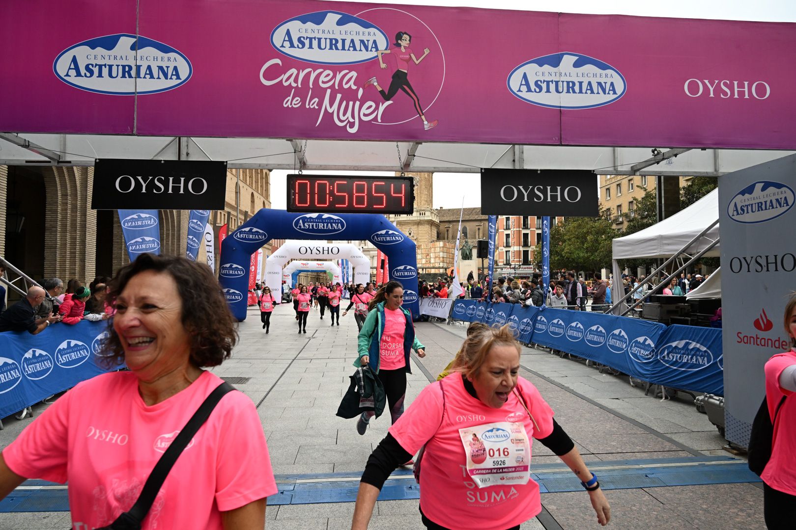 Todas las fotos de la Carrera de la Mujer de Zaragoza 2023. 6262