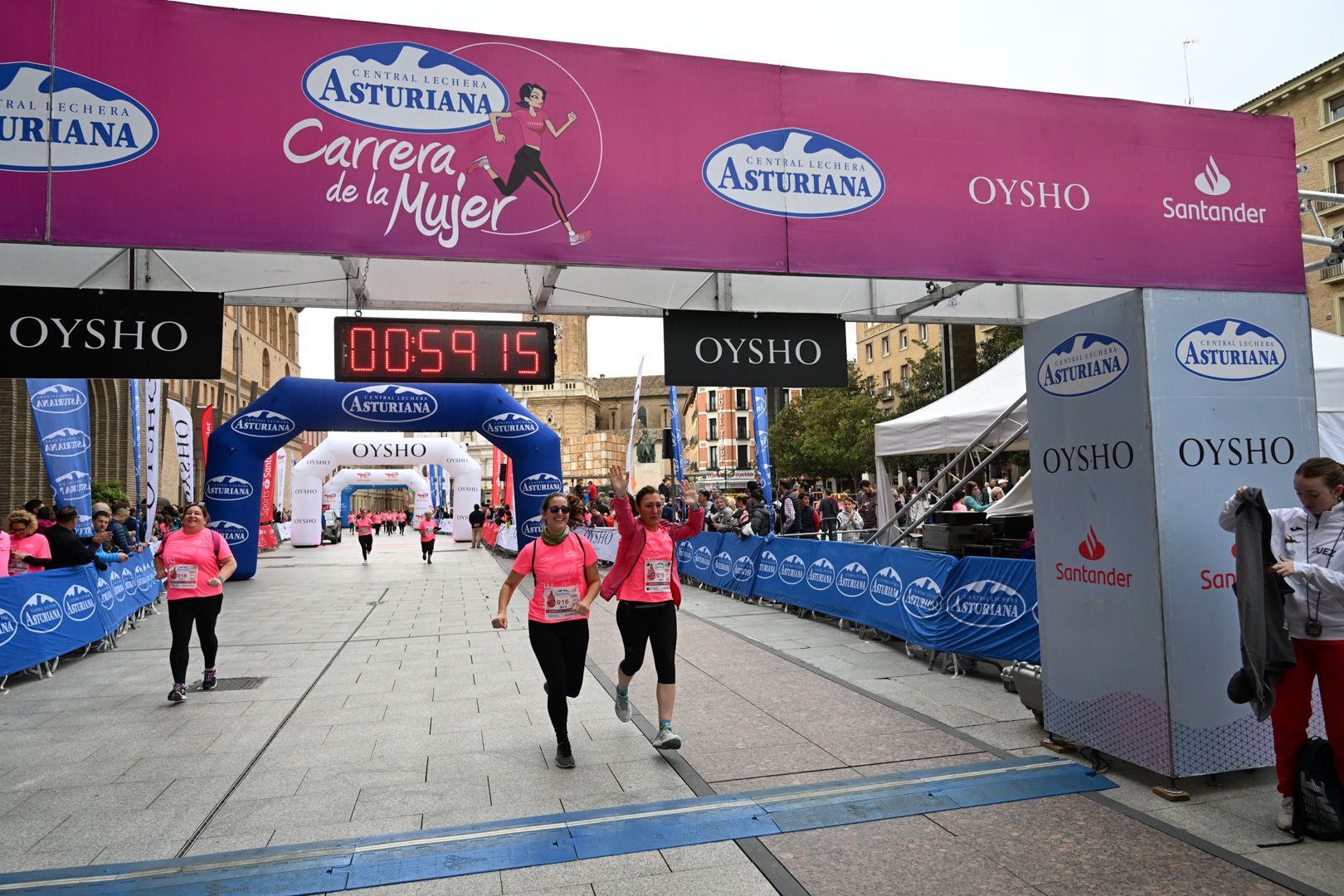 Todas las fotos de la Carrera de la Mujer de Zaragoza 2023. 6286