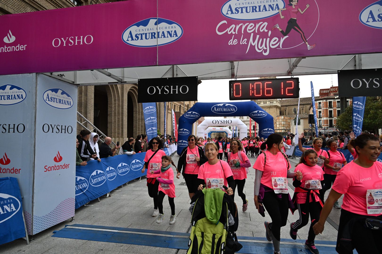Todas las fotos de la Carrera de la Mujer de Zaragoza 2023. 6762