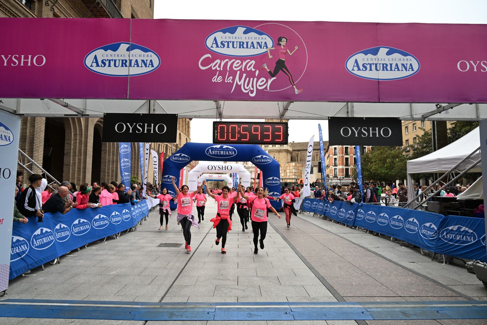 Todas las fotos de la Carrera de la Mujer de Zaragoza 2023. 6292