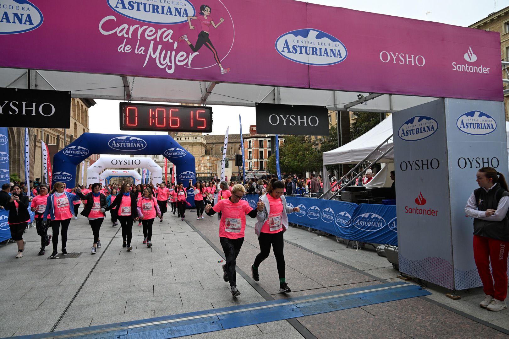 Todas las fotos de la Carrera de la Mujer de Zaragoza 2023. 6765
