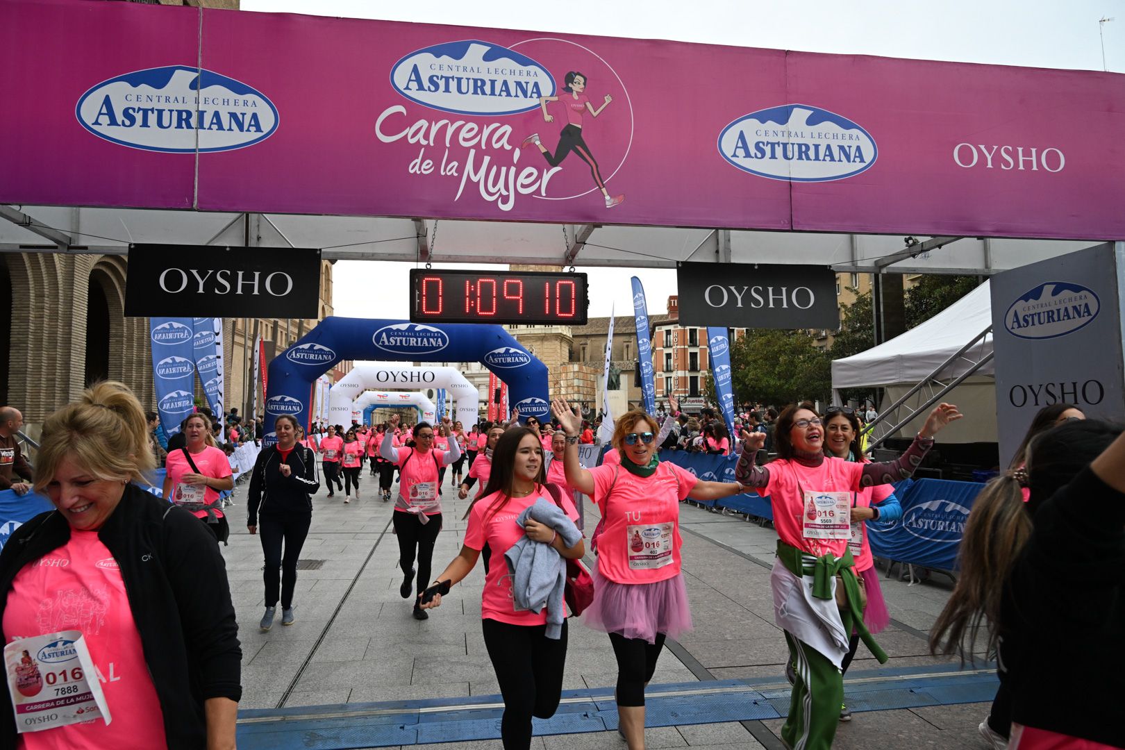 Todas las fotos de la Carrera de la Mujer de Zaragoza 2023. 7013