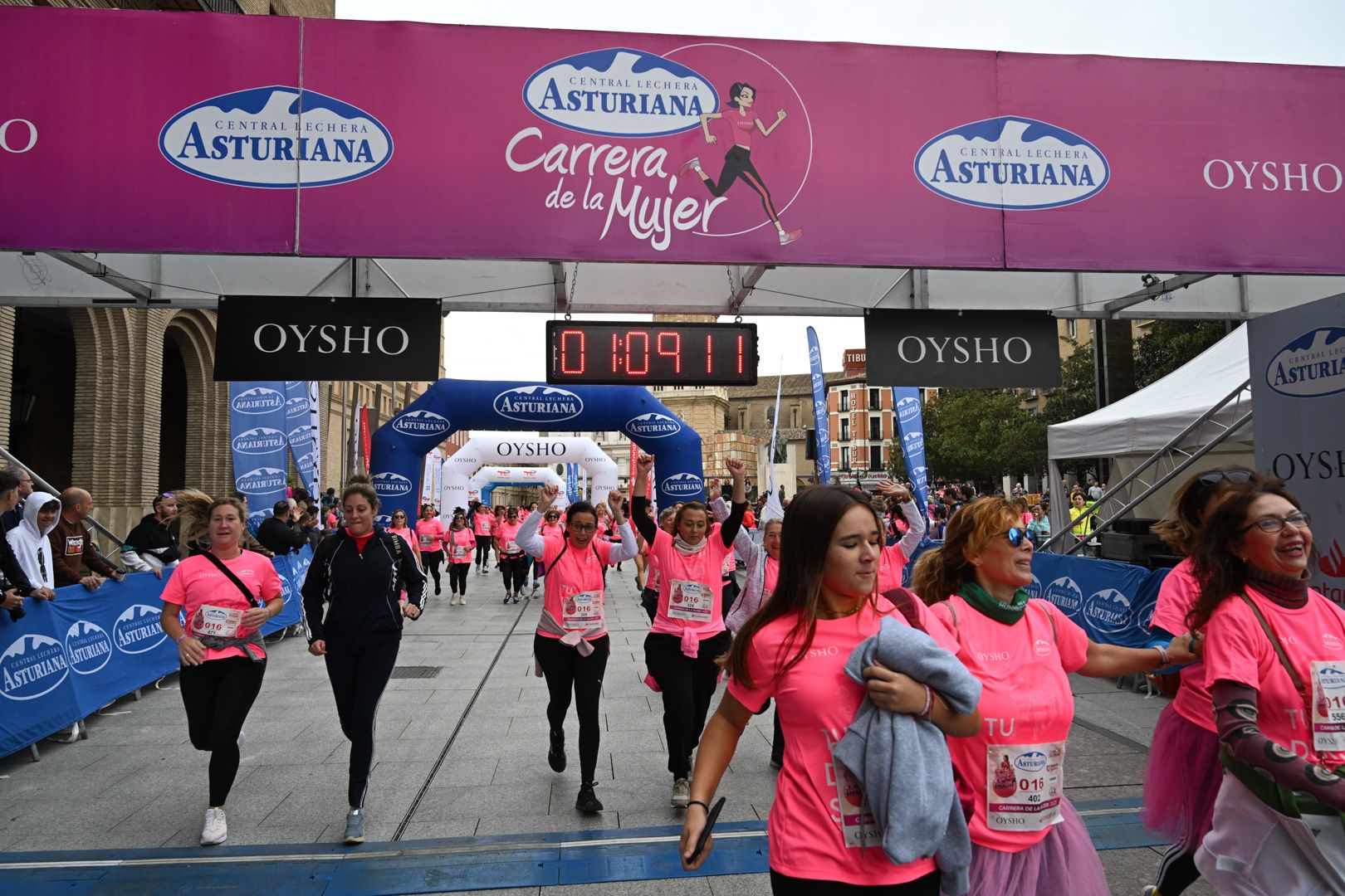 Todas las fotos de la Carrera de la Mujer de Zaragoza 2023. 7014