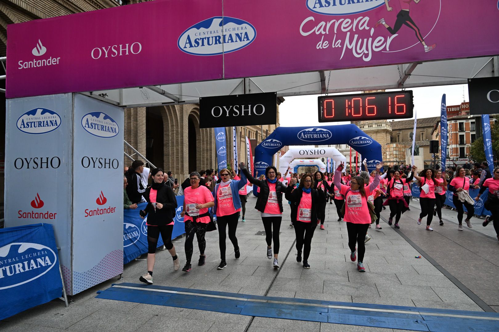 Todas las fotos de la Carrera de la Mujer de Zaragoza 2023. 6770