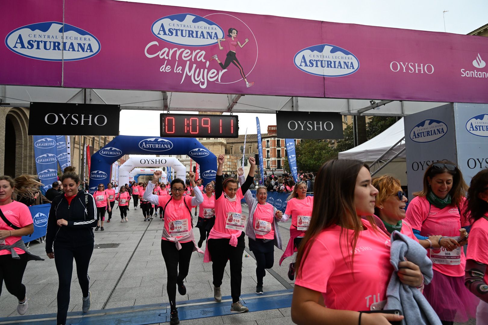 Todas las fotos de la Carrera de la Mujer de Zaragoza 2023. 7015