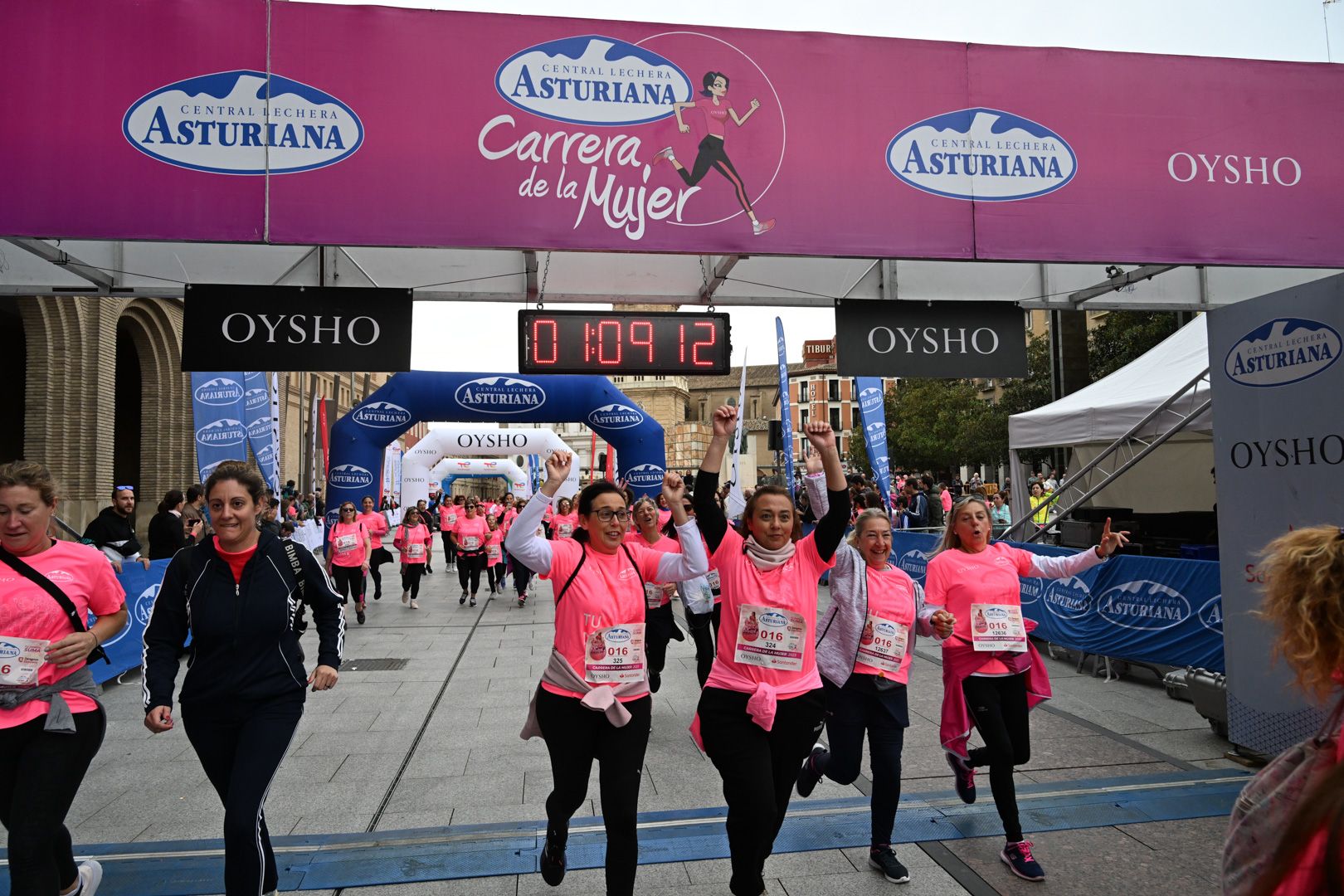 Todas las fotos de la Carrera de la Mujer de Zaragoza 2023. 7016