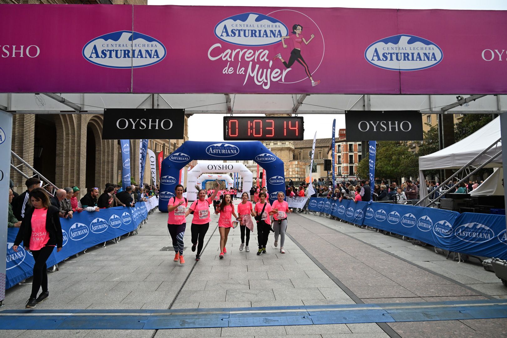 Todas las fotos de la Carrera de la Mujer de Zaragoza 2023. 6528