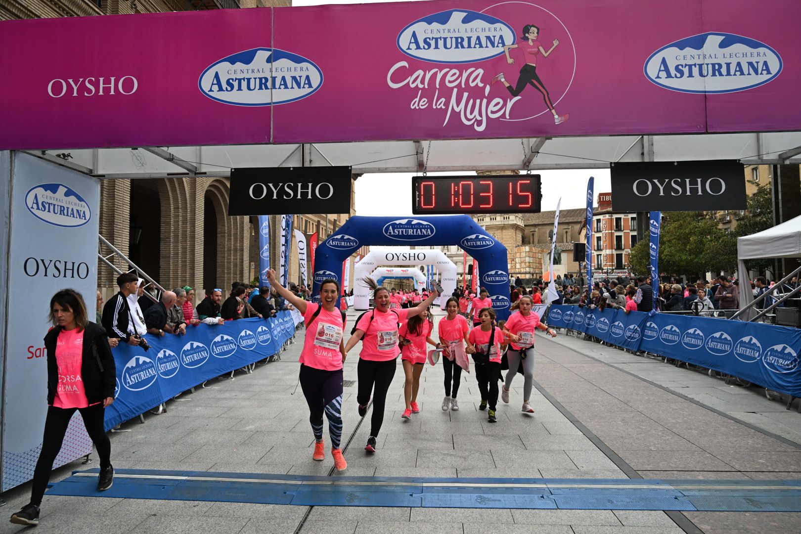 Todas las fotos de la Carrera de la Mujer de Zaragoza 2023. 6529