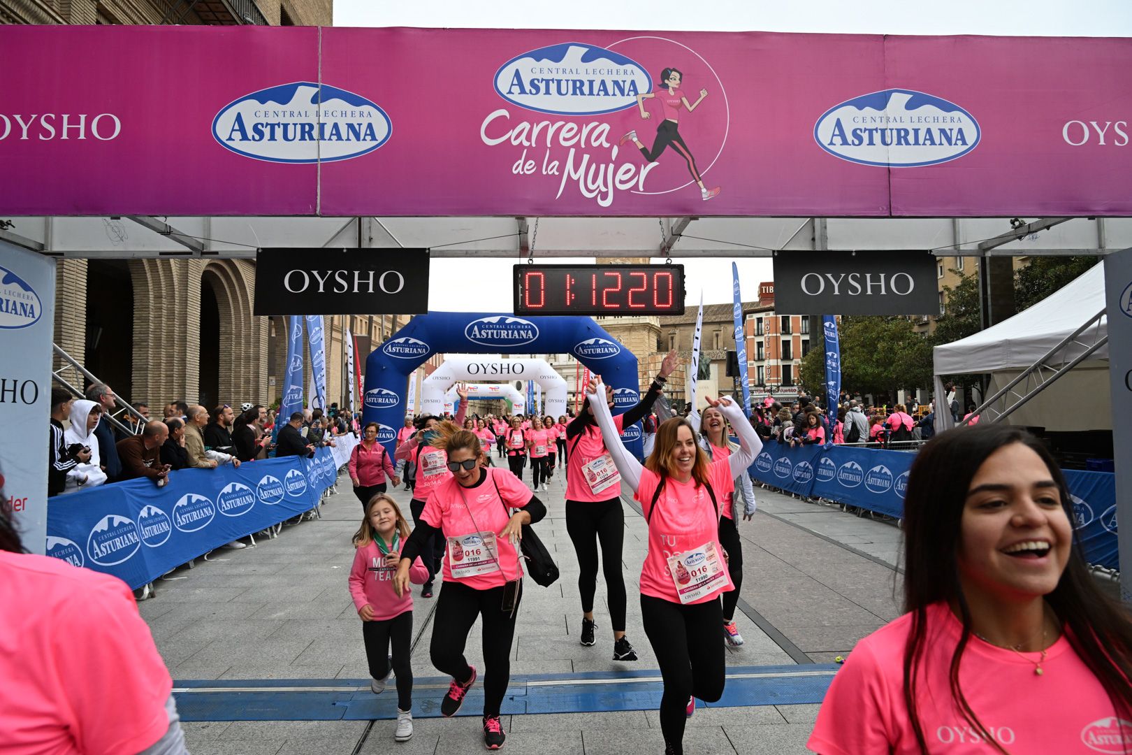 Todas las fotos de la Carrera de la Mujer de Zaragoza 2023. 7262
