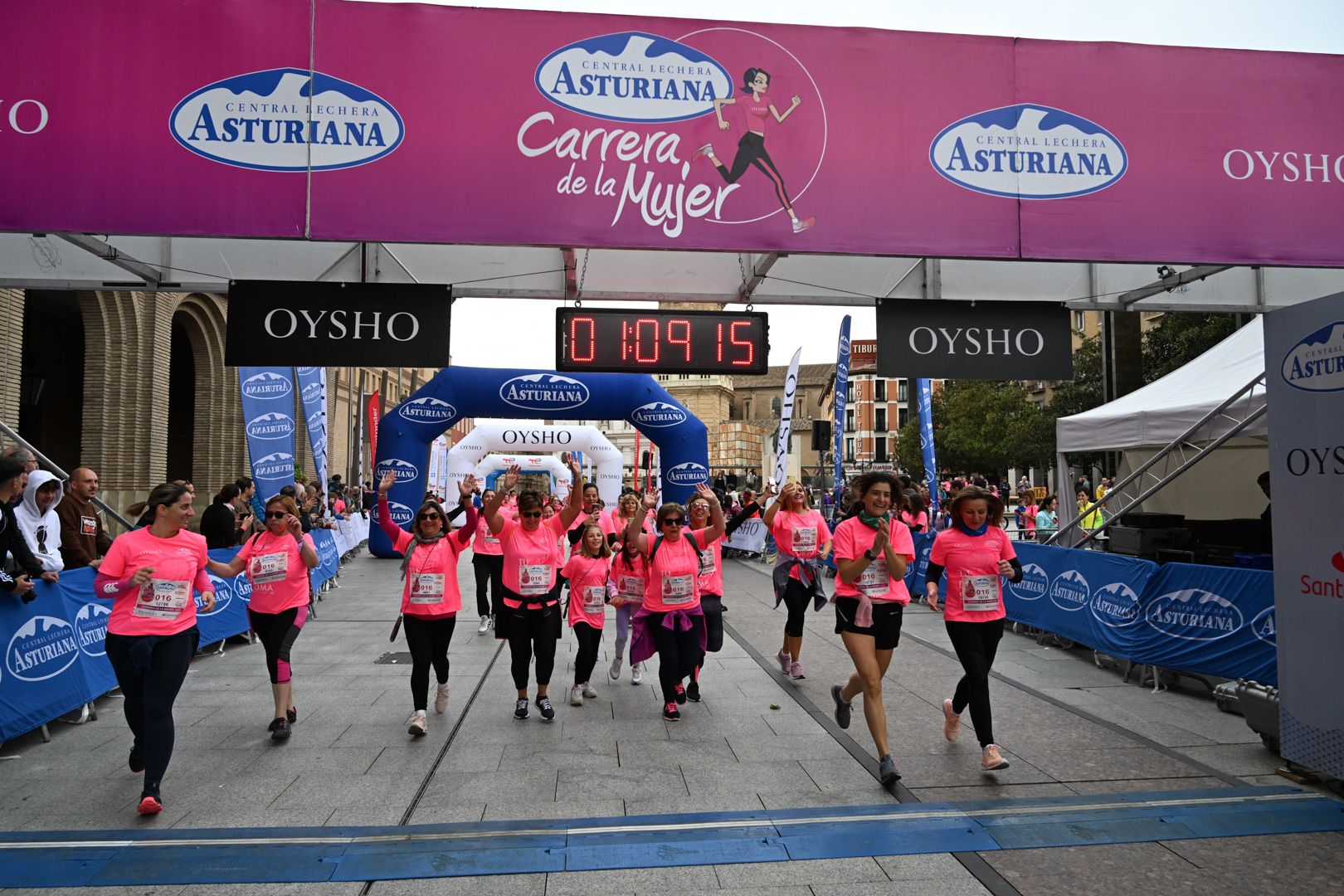 Todas las fotos de la Carrera de la Mujer de Zaragoza 2023. 7022