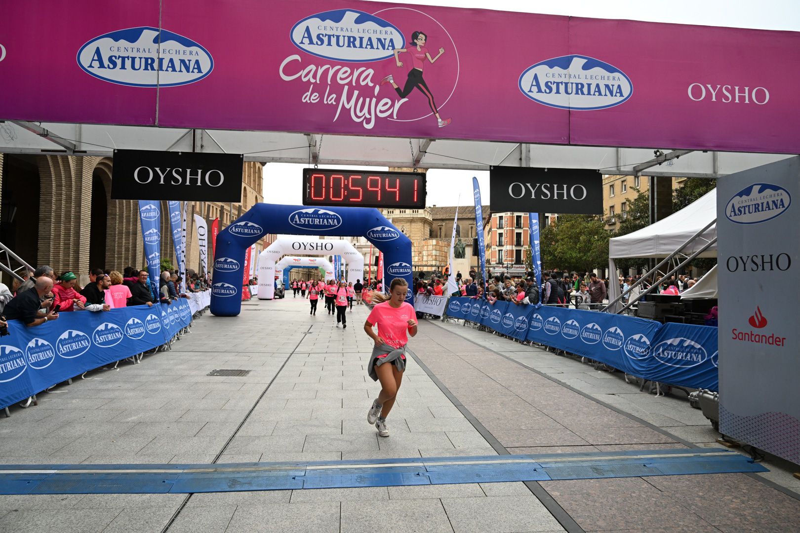 Todas las fotos de la Carrera de la Mujer de Zaragoza 2023. 6306