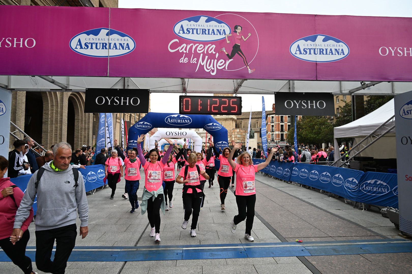 Todas las fotos de la Carrera de la Mujer de Zaragoza 2023. 7266