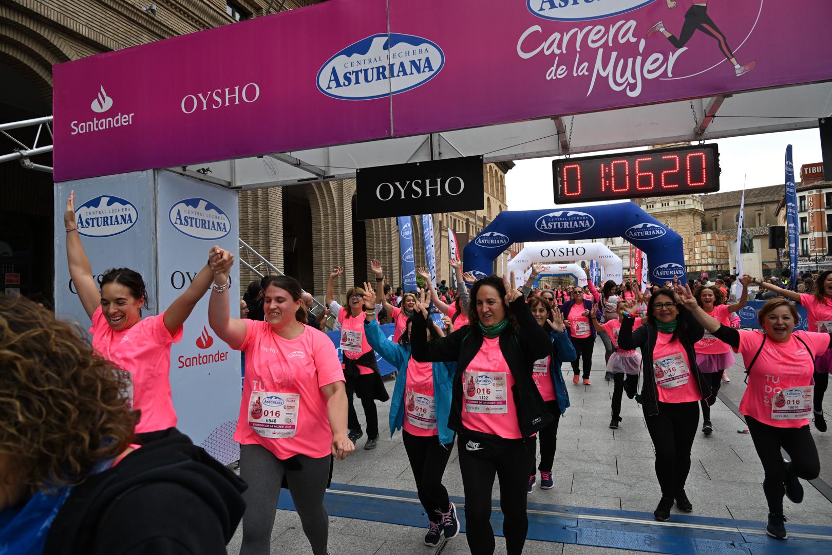 Todas las fotos de la Carrera de la Mujer de Zaragoza 2023. 6778