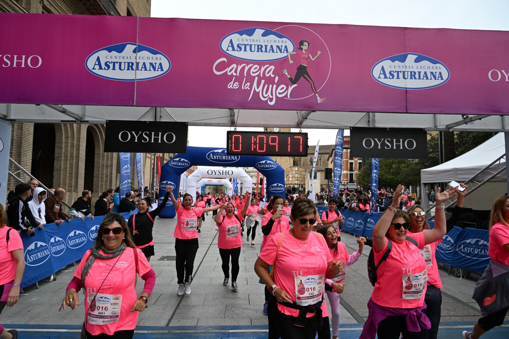 Todas las fotos de la Carrera de la Mujer de Zaragoza 2023. 7023