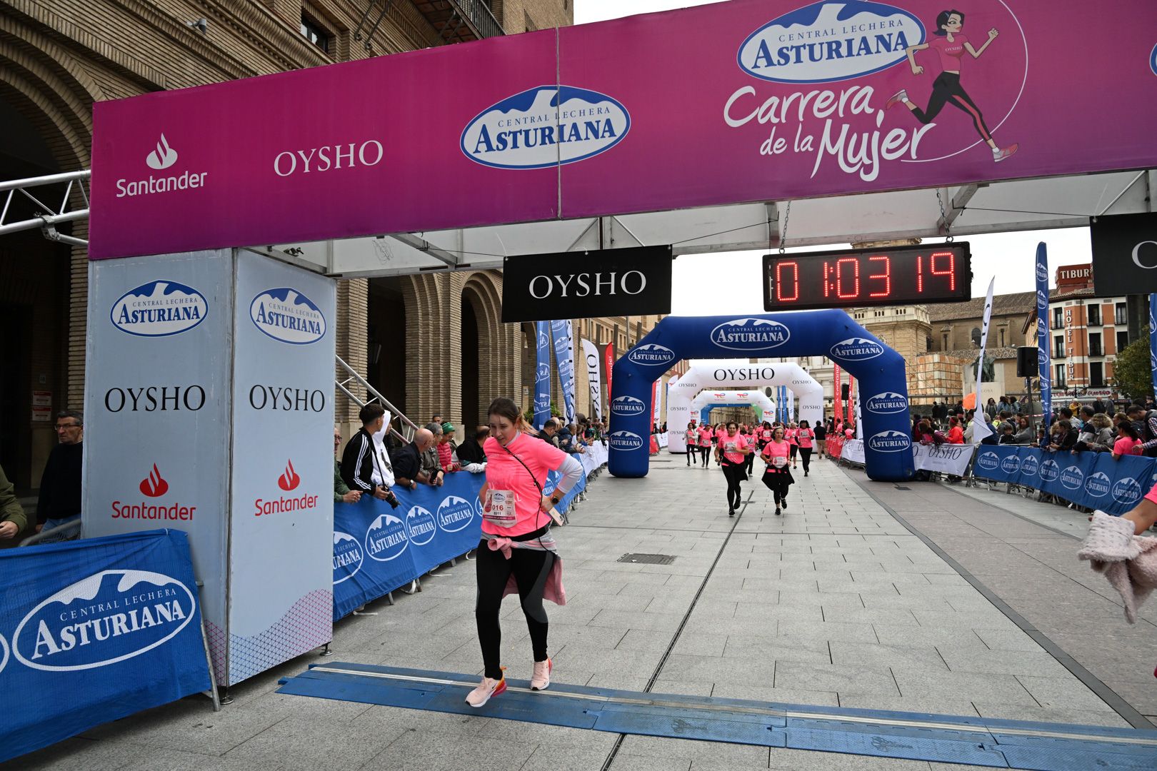 Todas las fotos de la Carrera de la Mujer de Zaragoza 2023. 6536
