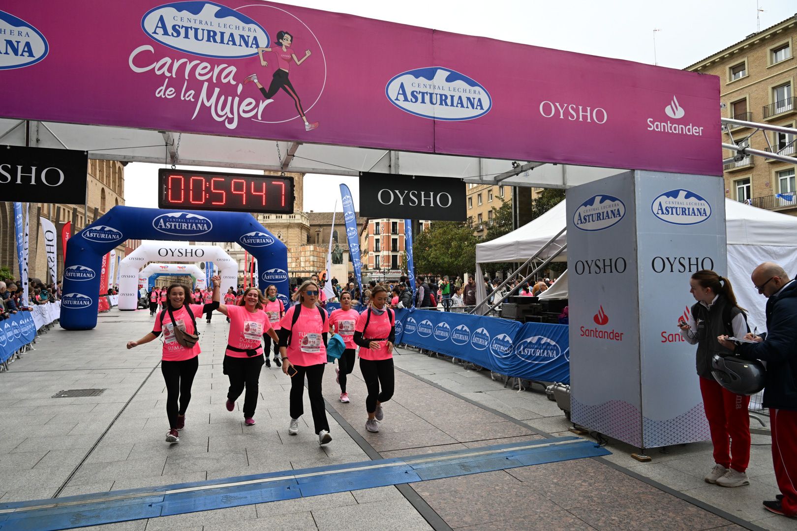 Todas las fotos de la Carrera de la Mujer de Zaragoza 2023. 6309