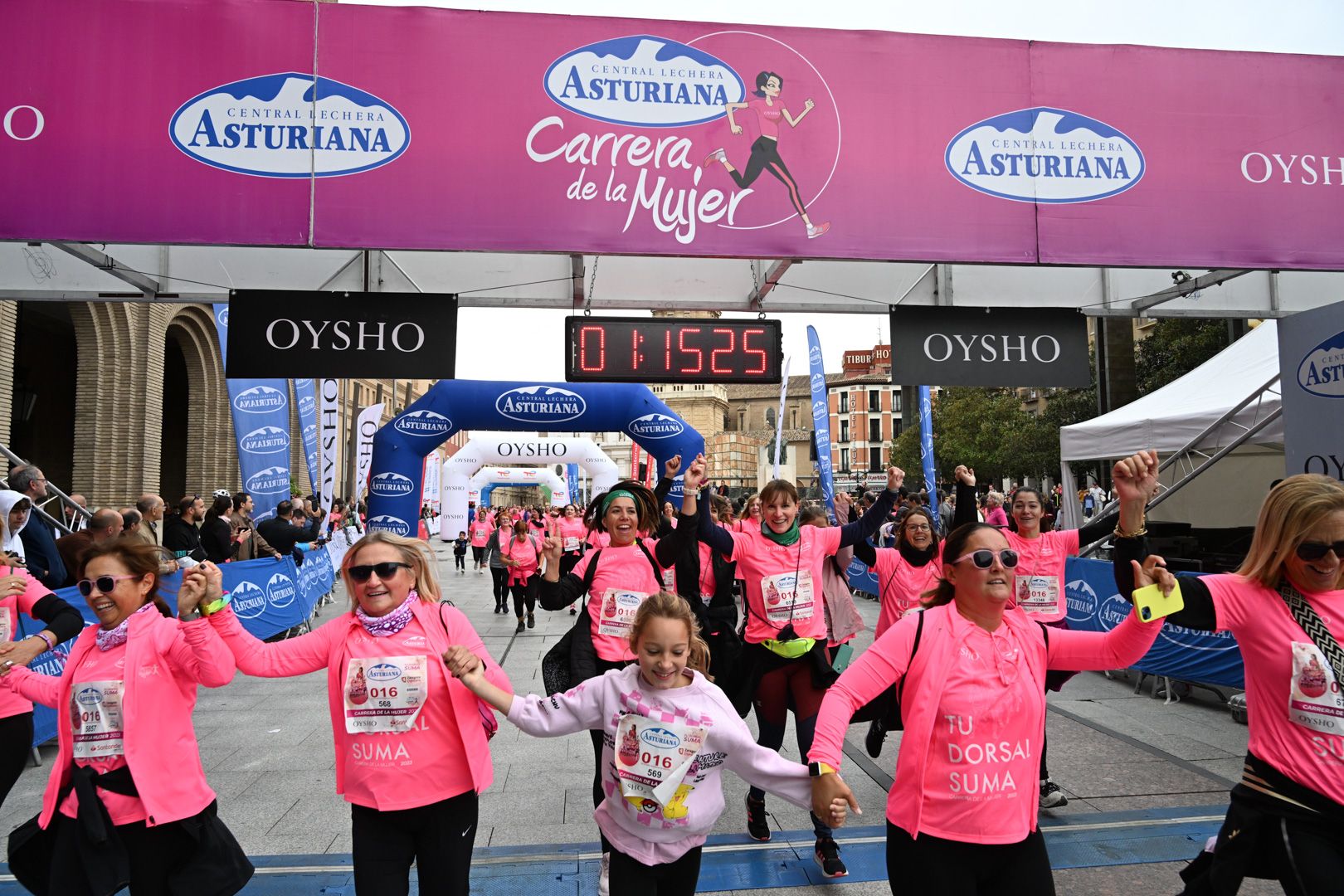 Todas las fotos de la Carrera de la Mujer de Zaragoza 2023. 7511