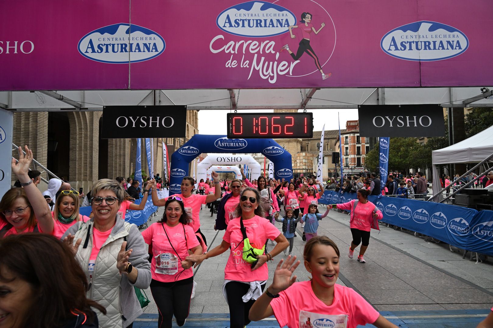 Todas las fotos de la Carrera de la Mujer de Zaragoza 2023. 6783