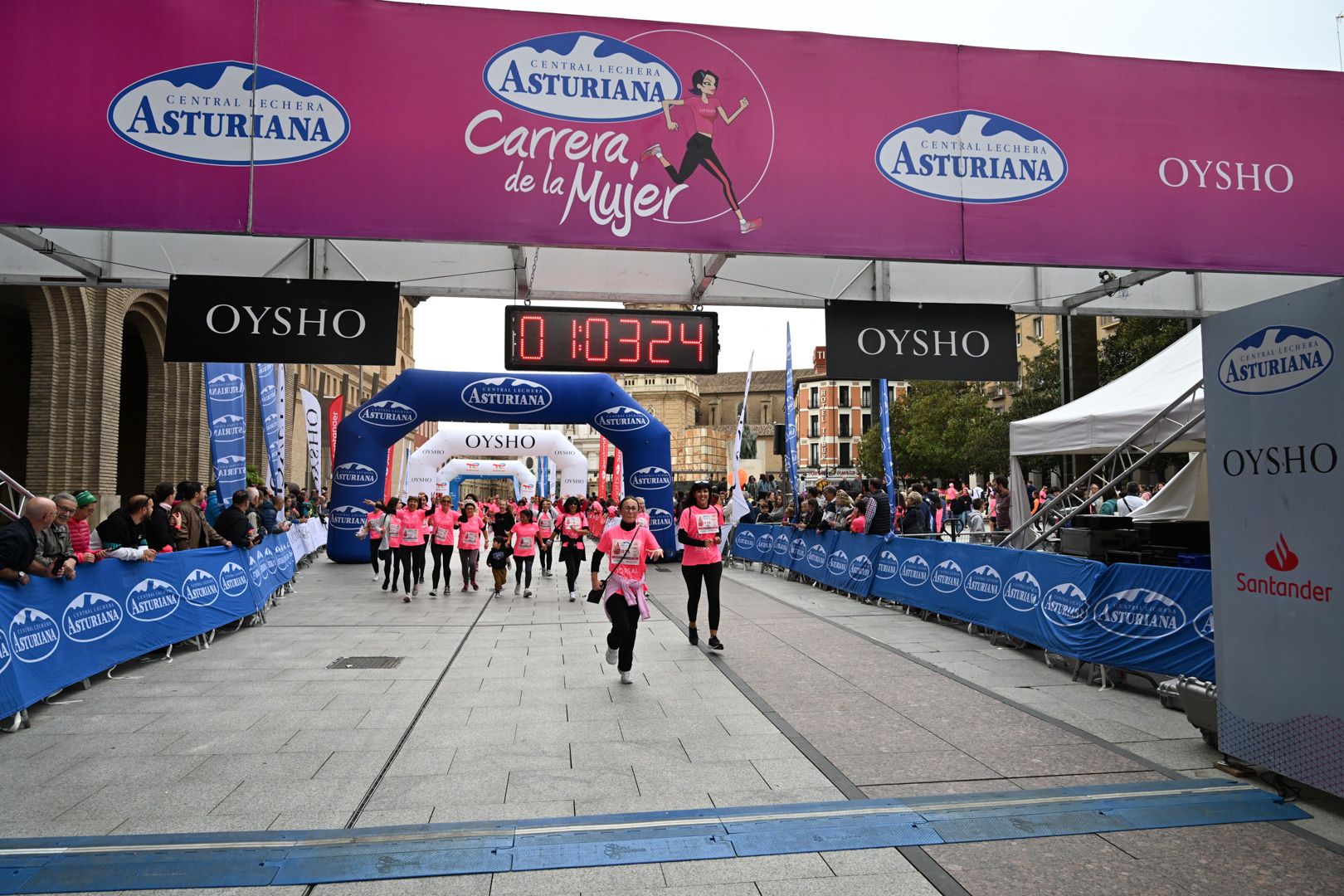 Todas las fotos de la Carrera de la Mujer de Zaragoza 2023. 6541