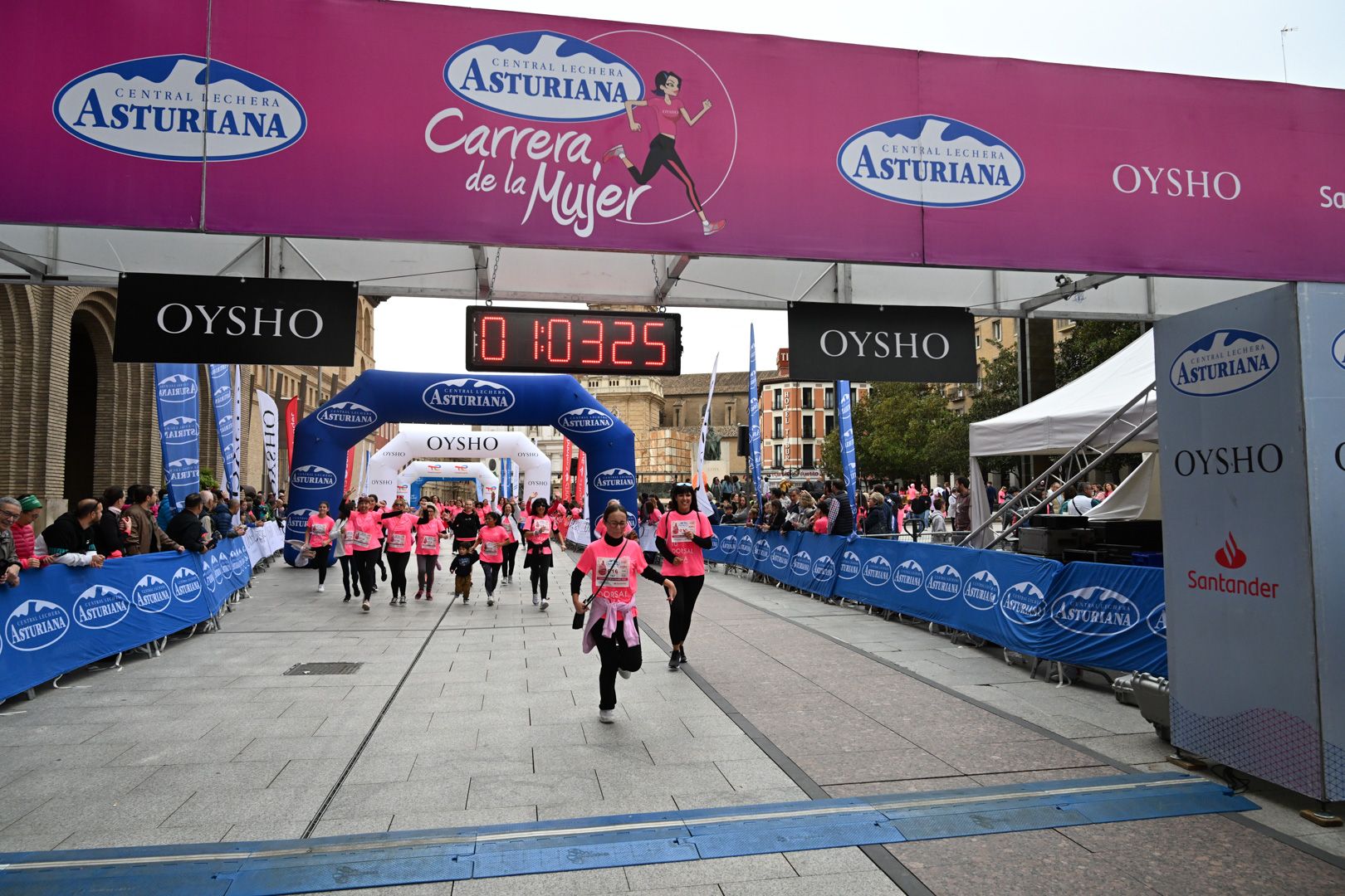 Todas las fotos de la Carrera de la Mujer de Zaragoza 2023. 6542